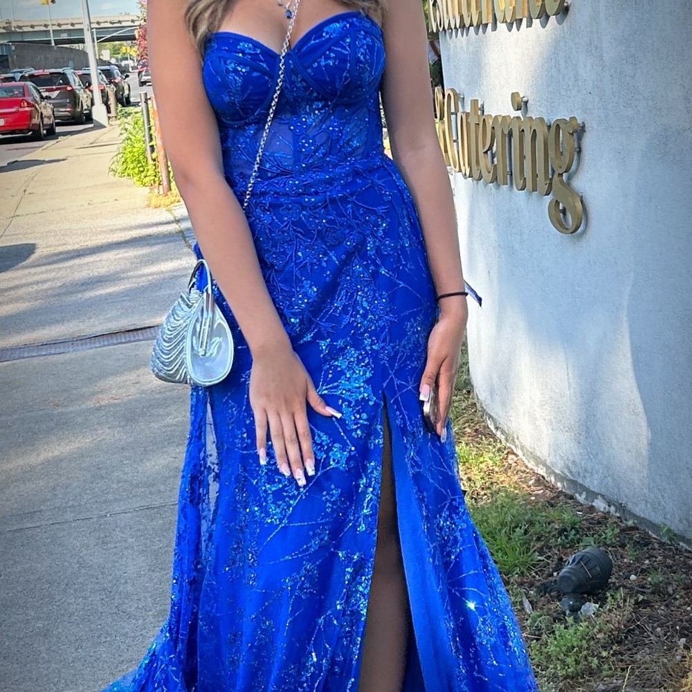 Source Unknown Royal Blue Prom Dress